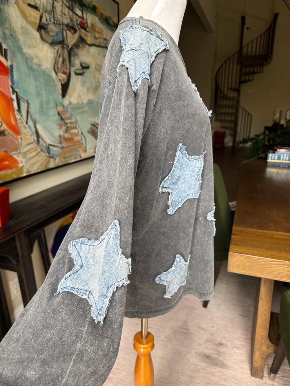 One Teaspoon Oversized Faded Black Denim Star Sweatshirt - Picture 3 of 8